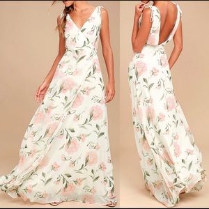 Lulus romantic floral dress